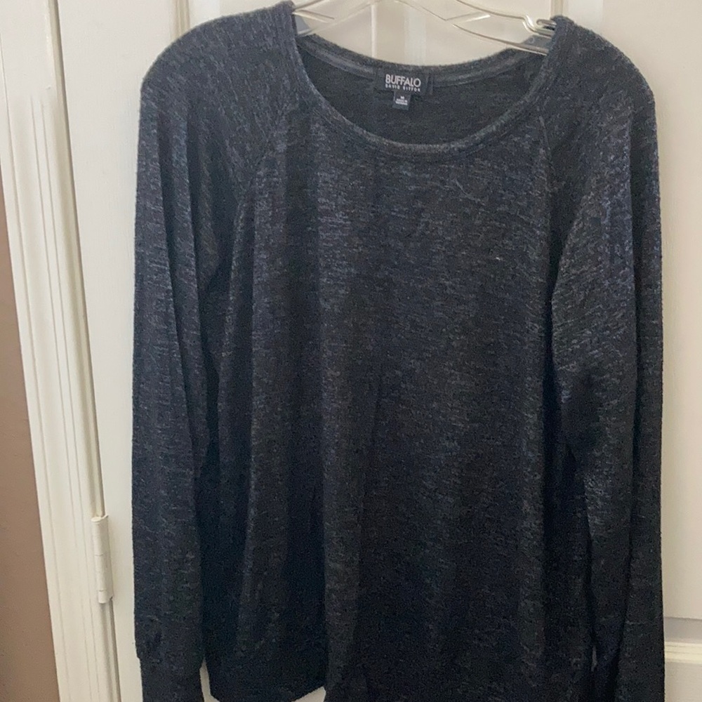 FINAL MARKDOWN MEN’S Buffalo David Bitton tee medium
